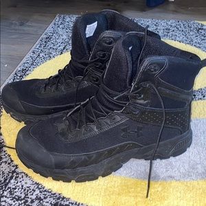 Men’s underarmour work boots